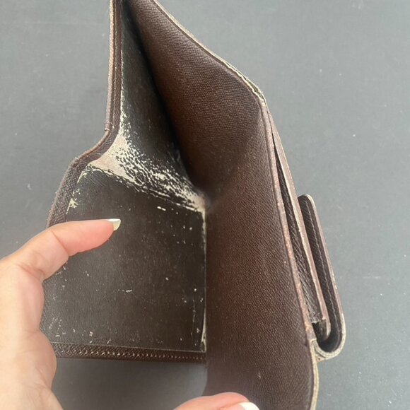 Louis Vuitton Damier E Elise Wallet - Picture 8 of 14